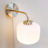 Arp Opal  vegglampe