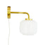 Vegglampe: Arp Opal vegglampe Opal/ messing fra Dyberg Larsen - Bildenr: 1