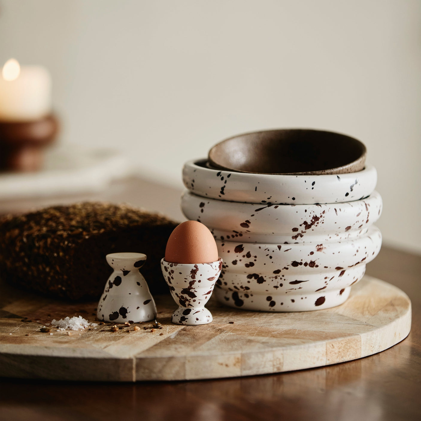 RIA eggbakker m. splash - råhvit Nordal TABLEWARE