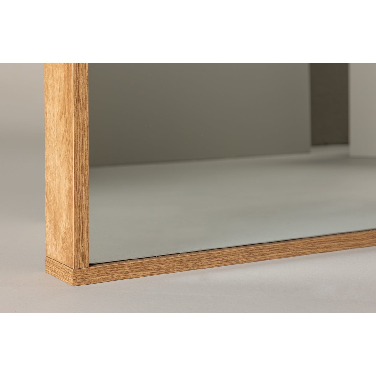 Nashville Mirror Venture Design Speil