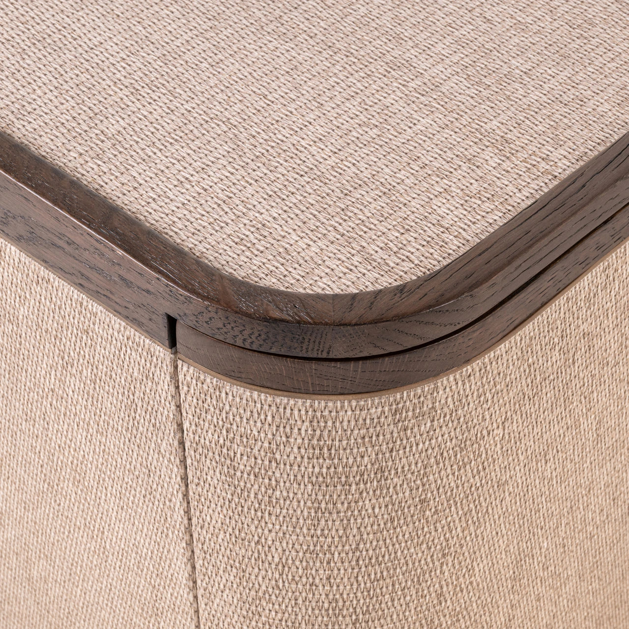 TV-benkskap Willox beige med 4 dører Richmond Interiors TV-benk