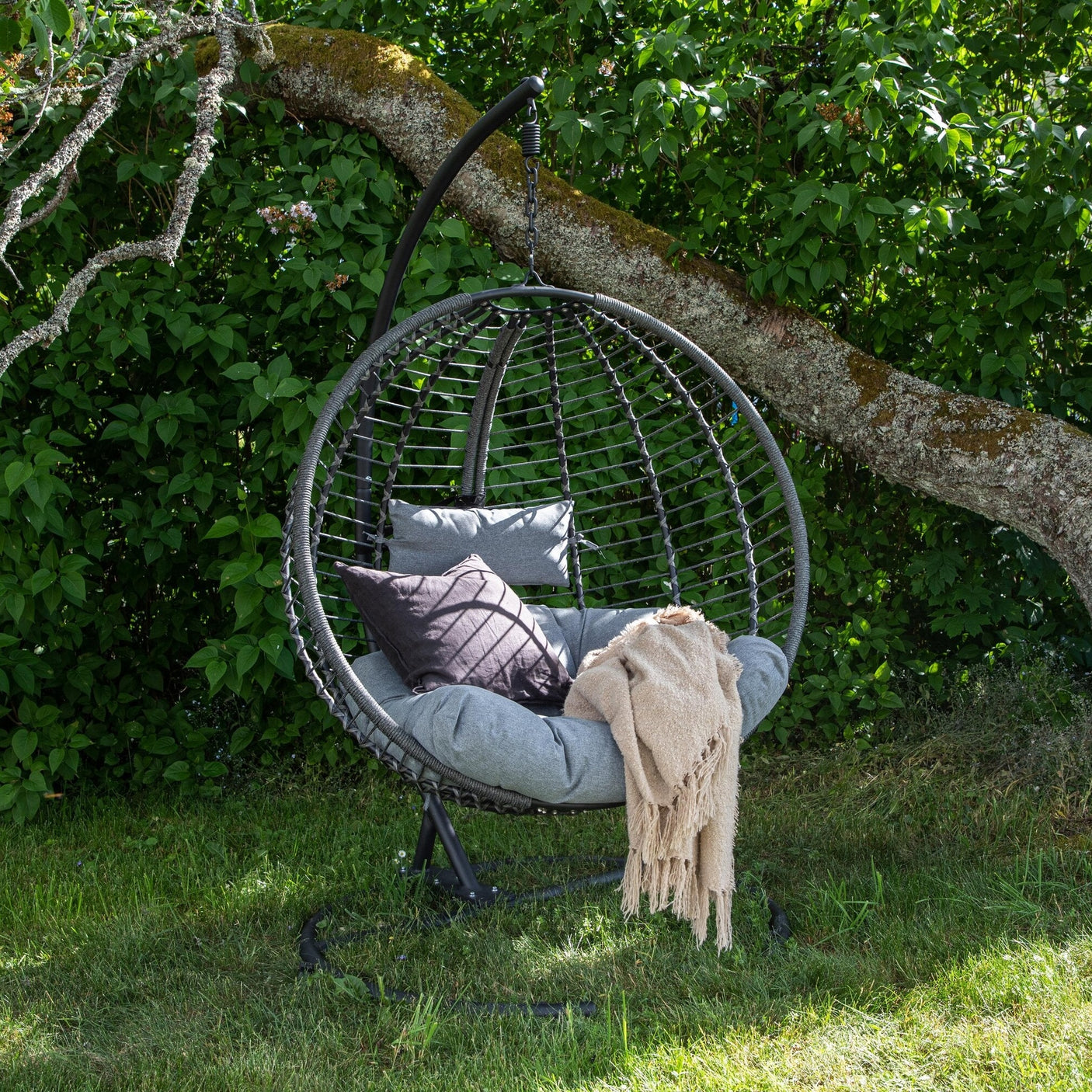 Bacolod hengestol Venture Design Hanging Chair