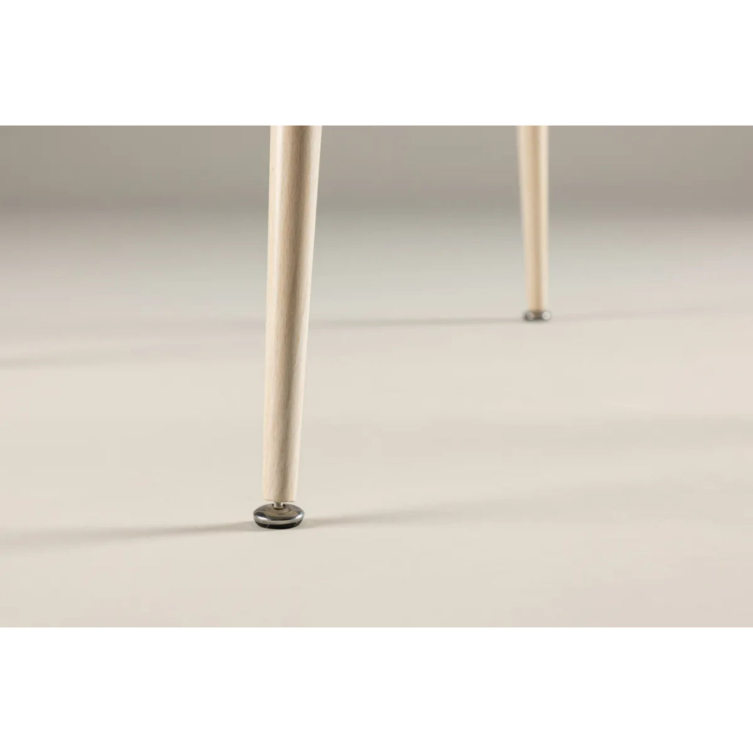 Plaza Dining Table Venture Design Spisebord
