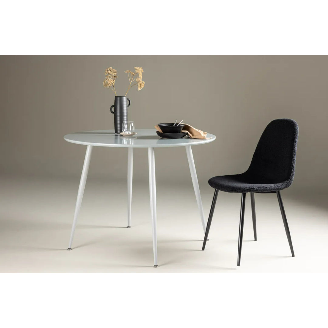 Plaza Dining Table Venture Design Spisebord