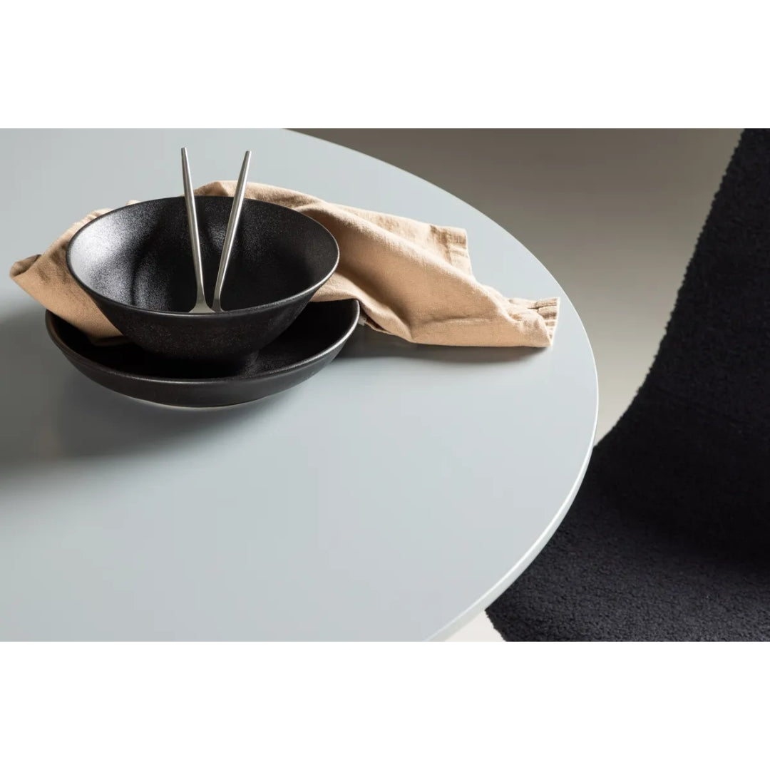 Plaza Dining Table Venture Design Spisebord