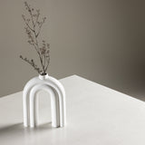 Ester Dining Table Venture Design Spisebord