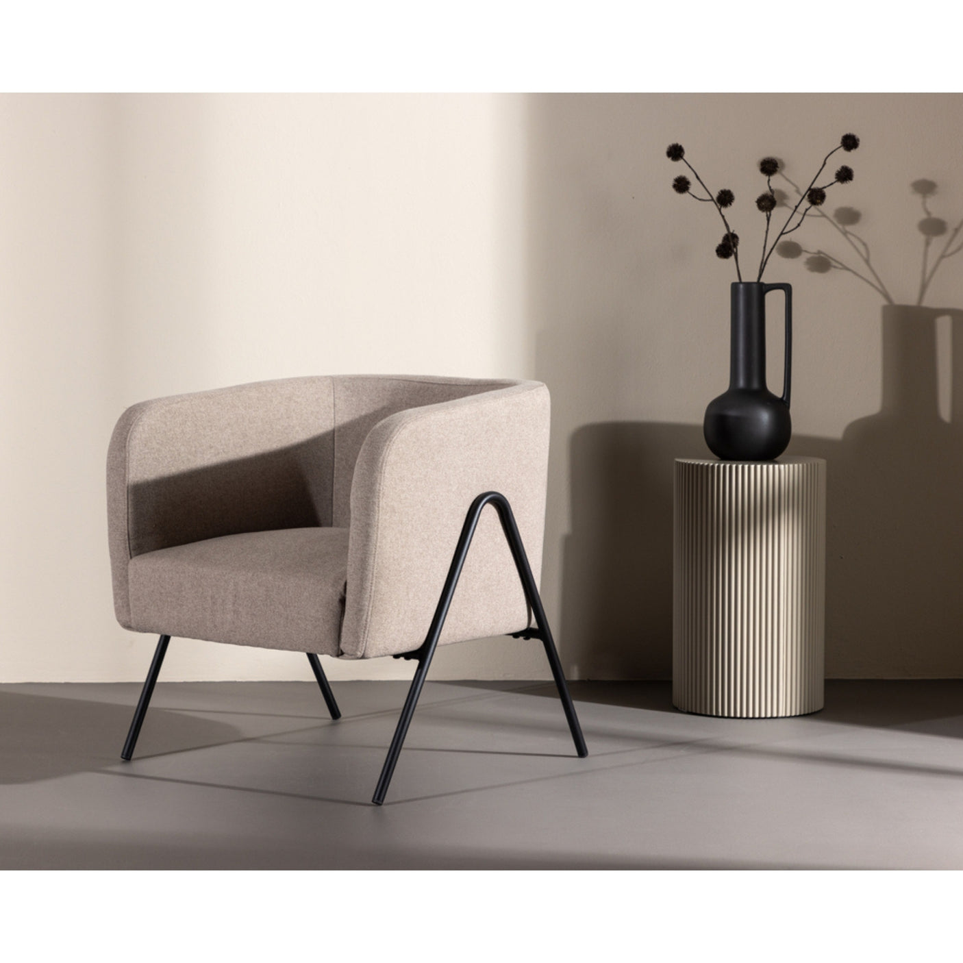 Rika Armchair Venture Design Lenestol
