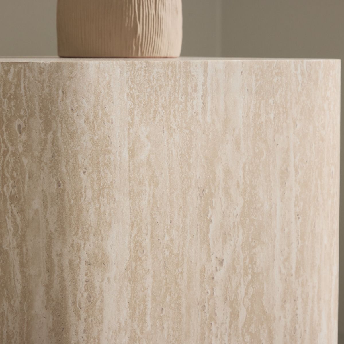 Klirou Side Table Venture Design Sidebord