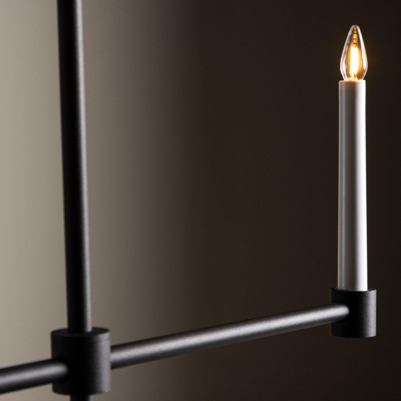 Avoriaz Table Lamp Venture Design Julebelysning