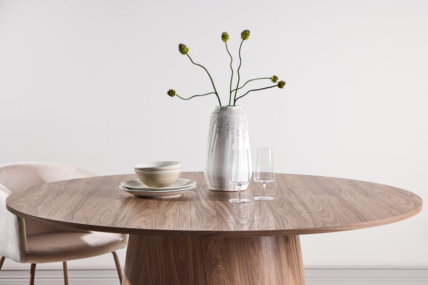 Lanzo Rundt Spisebord Venture Design Rundt spisestuebord