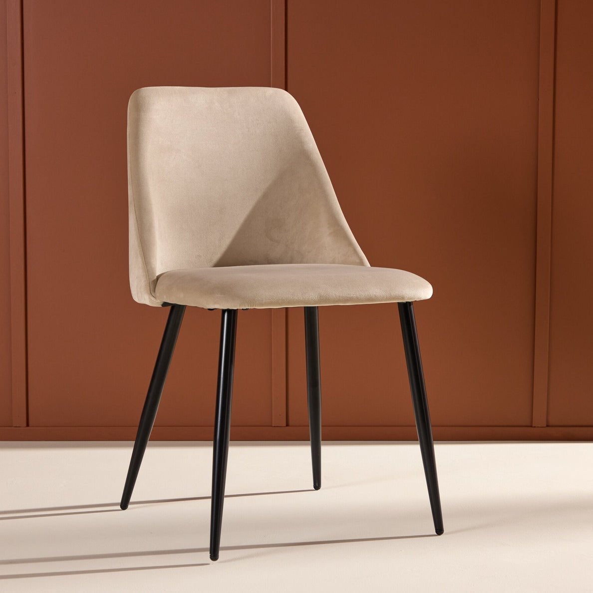 Night 2-pack - Svart / Beige Fløyel Venture Design Spisestol