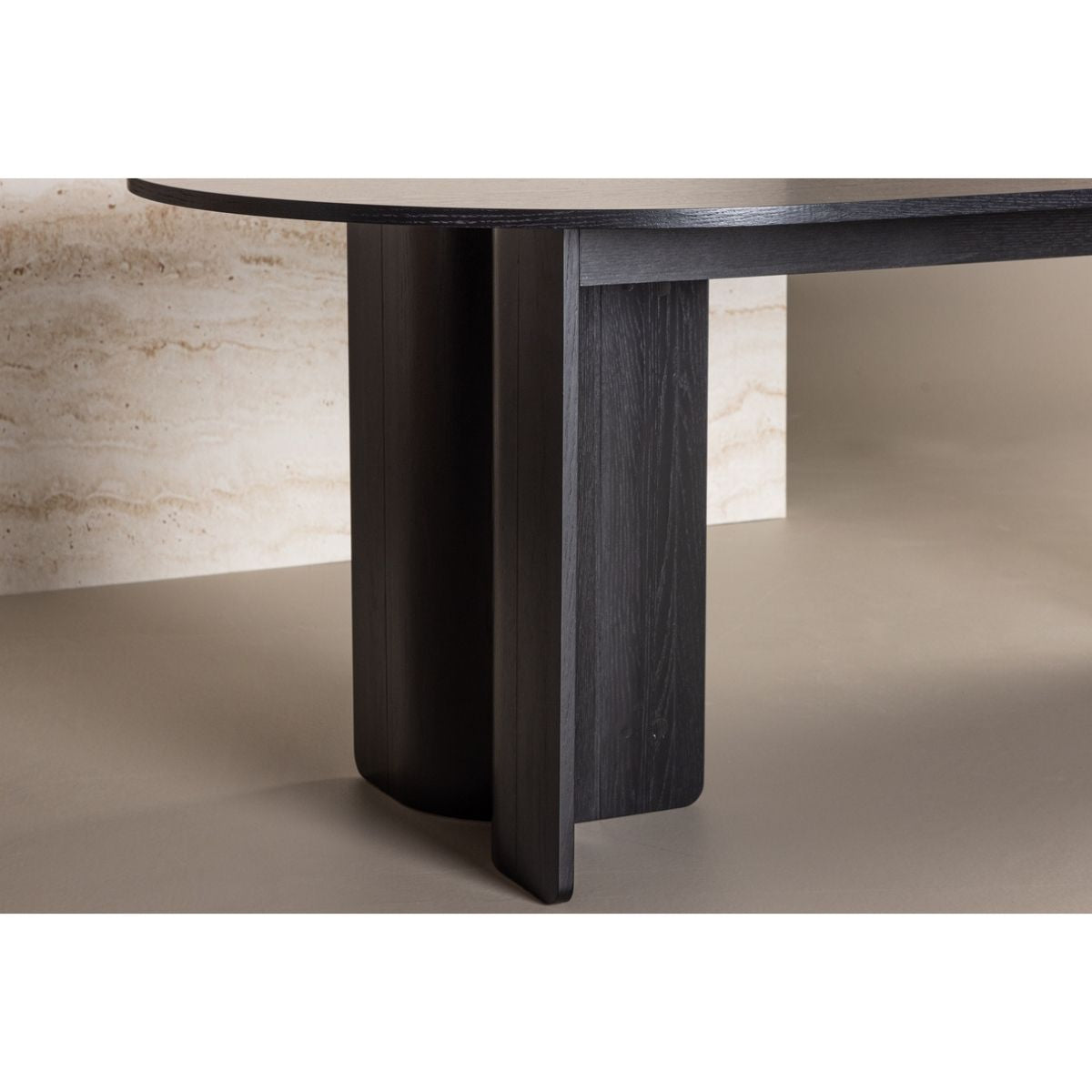 Tyresö Oval Dining Table Venture Design Spisebord