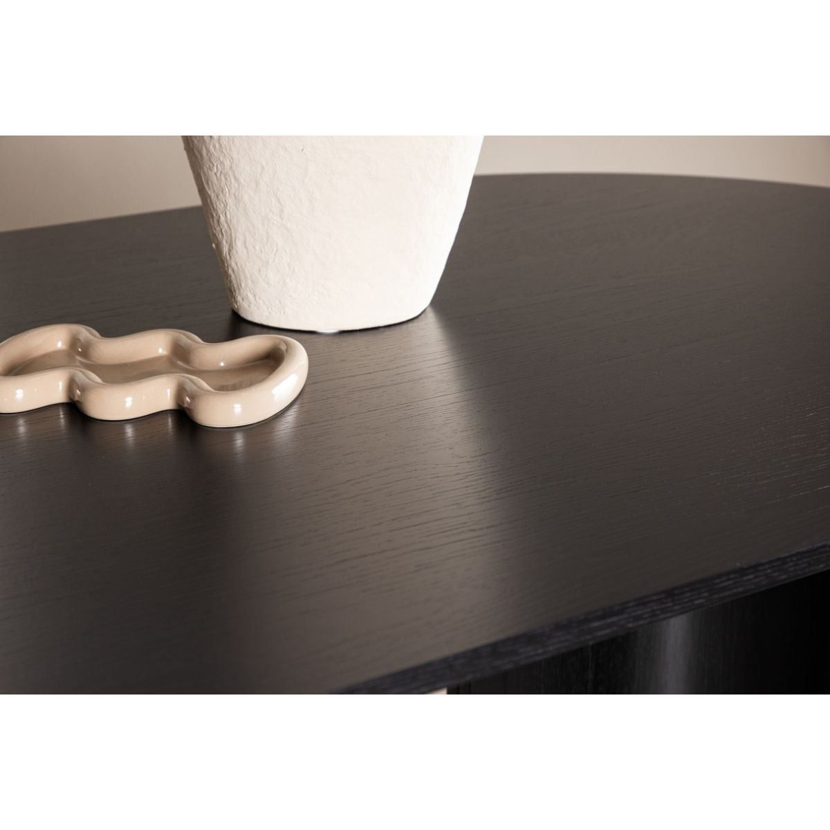 Tyresö Oval Dining Table Venture Design Spisebord