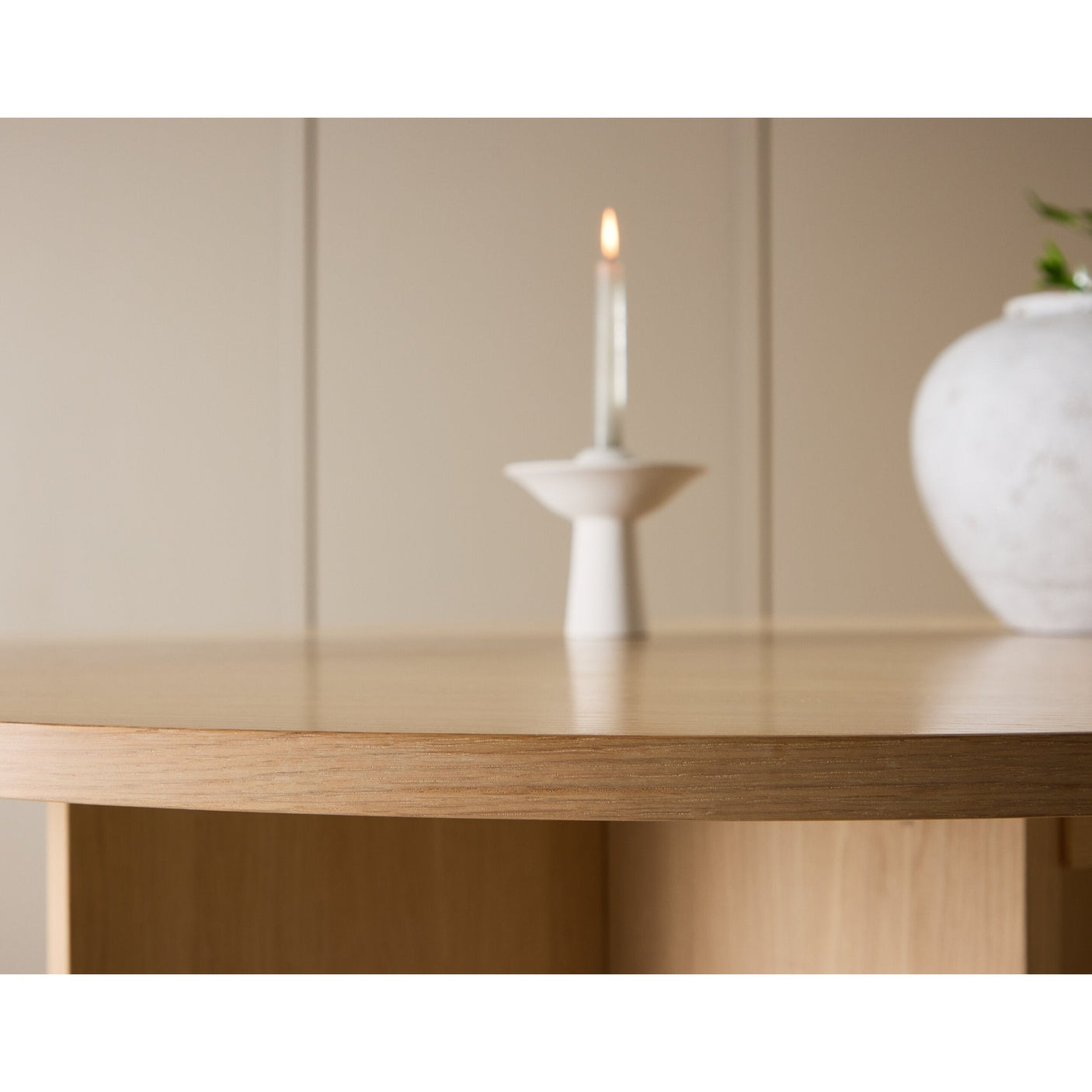 Strada - Spisebord Venture Design Spisebord