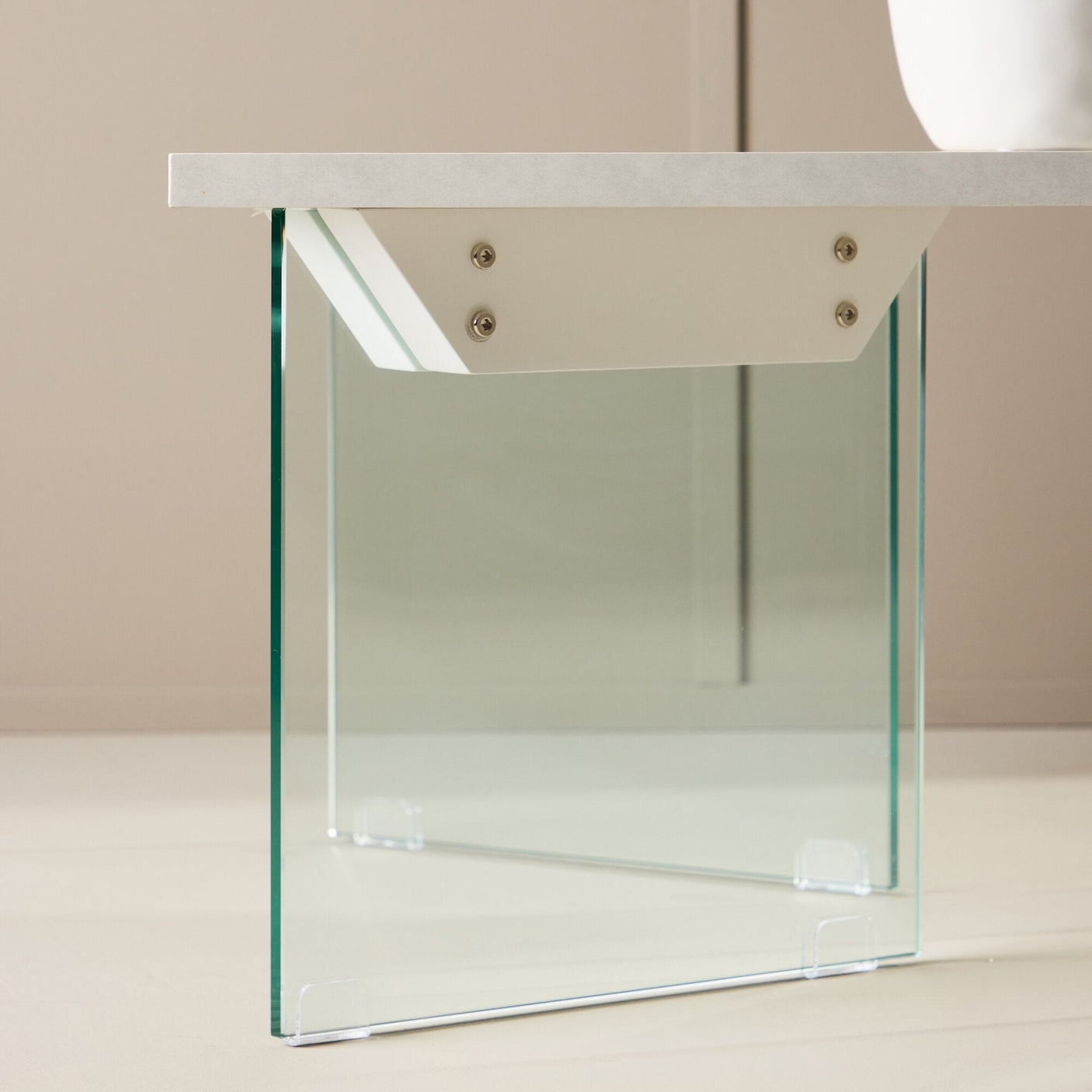 Ester - Glass / Betonglook Venture Design Sofabord