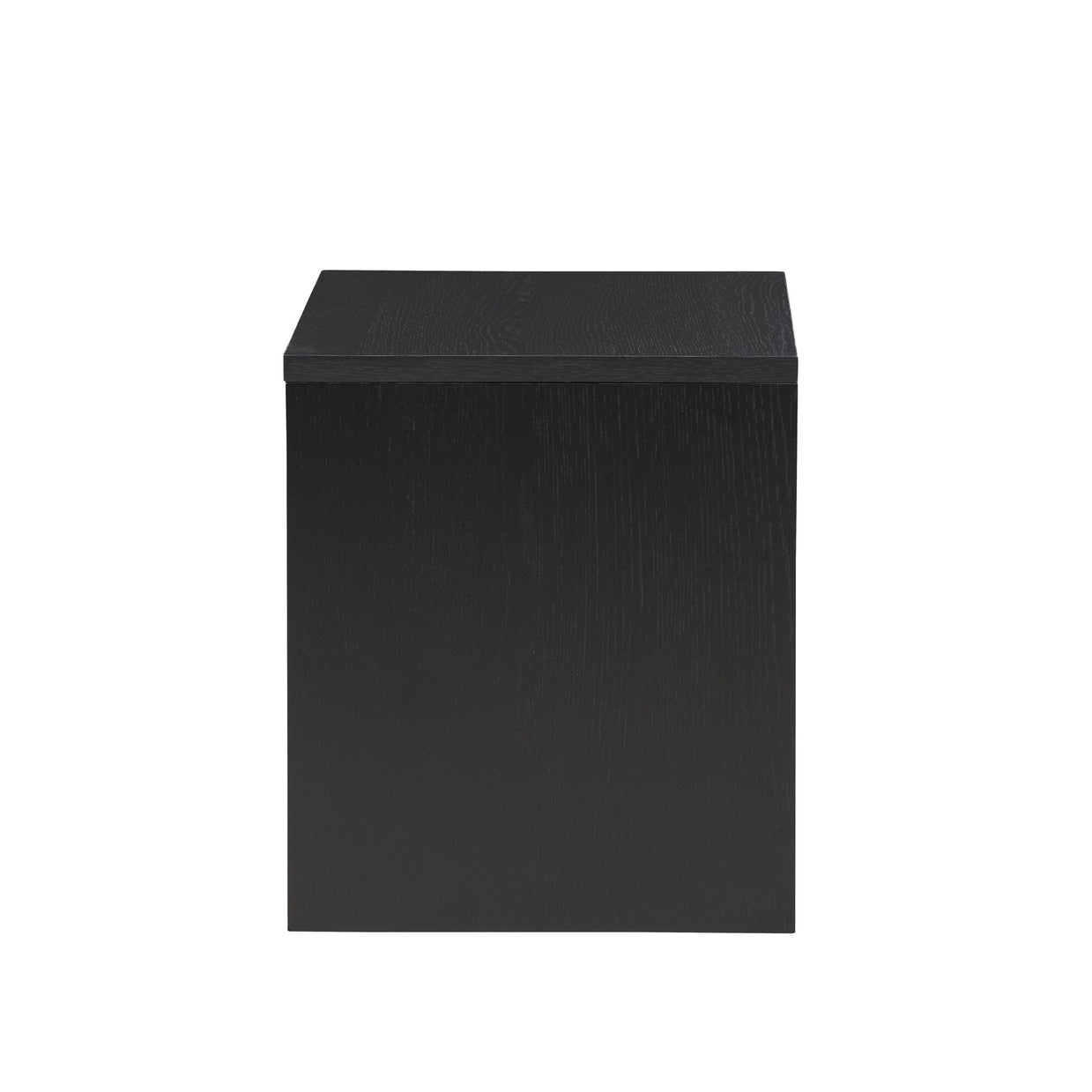 Juni Side Table Venture Design Sidebord