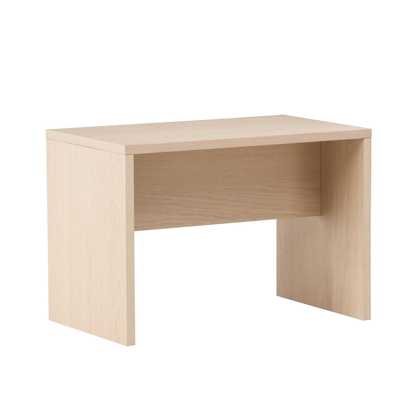 Juni Side Table Venture Design Sidebord