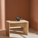 Juni Side Table Venture Design Sidebord