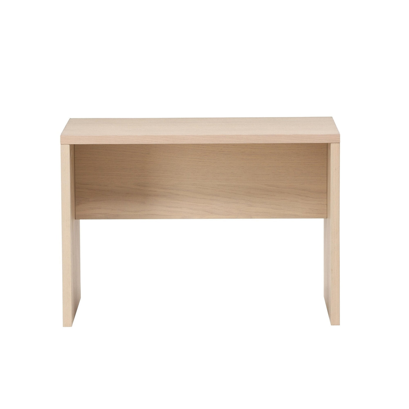 Juni Side Table Venture Design Sidebord