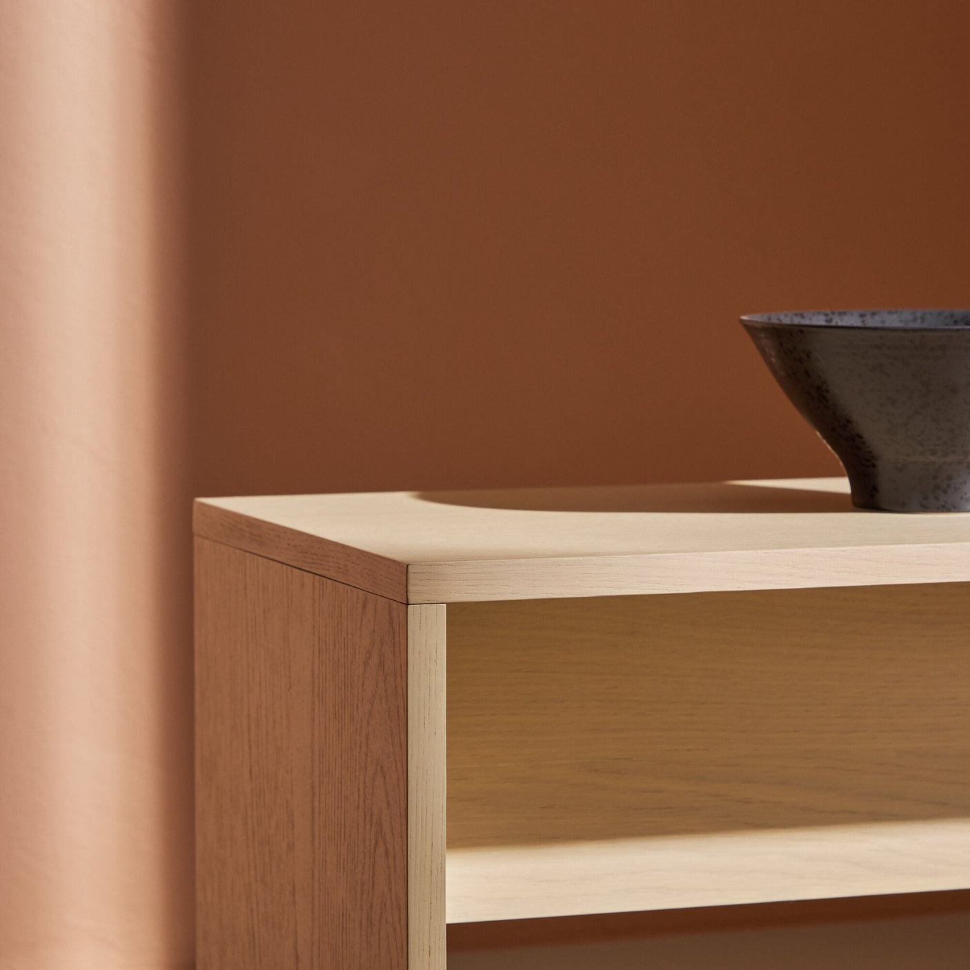 Juni Side Table Venture Design Sidebord