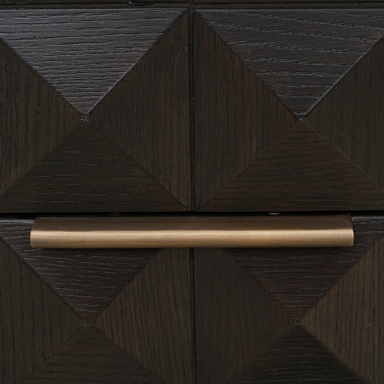 Nattbord Claremont brun Richmond Interiors Nattbord