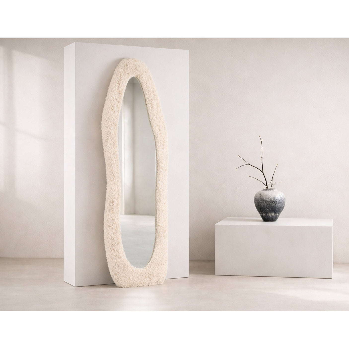 Mirza Stor Speil Venture Design Stort speil