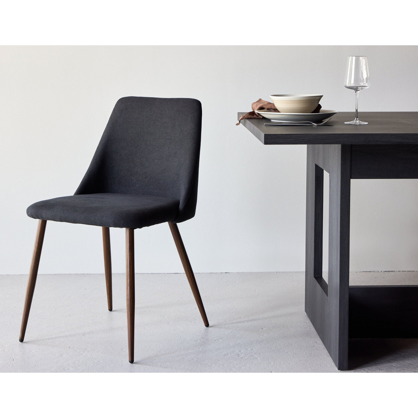 Natt Spisestol Venture Design Spisestol