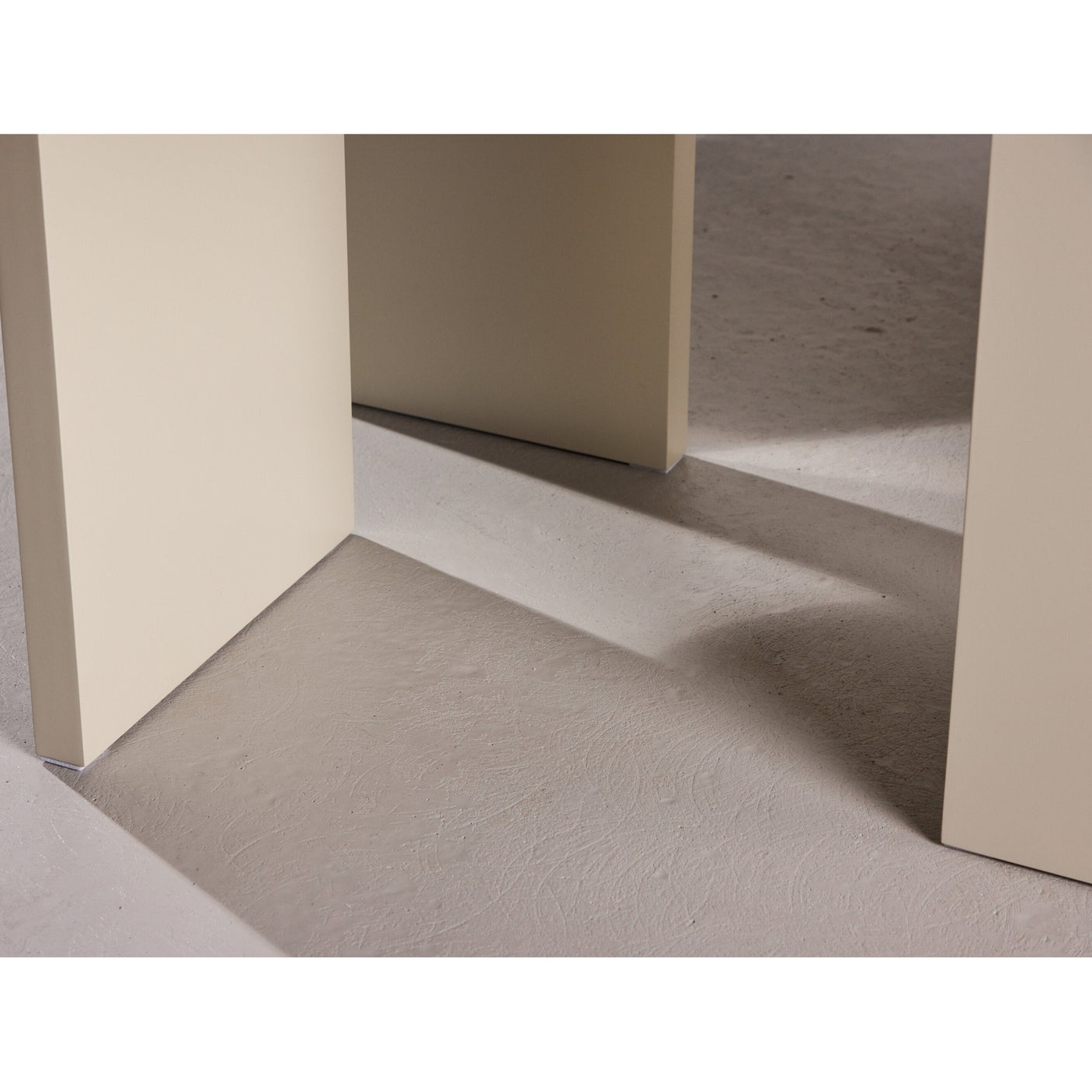 Blomster Oval Spisebord Venture Design Oval Spisebord