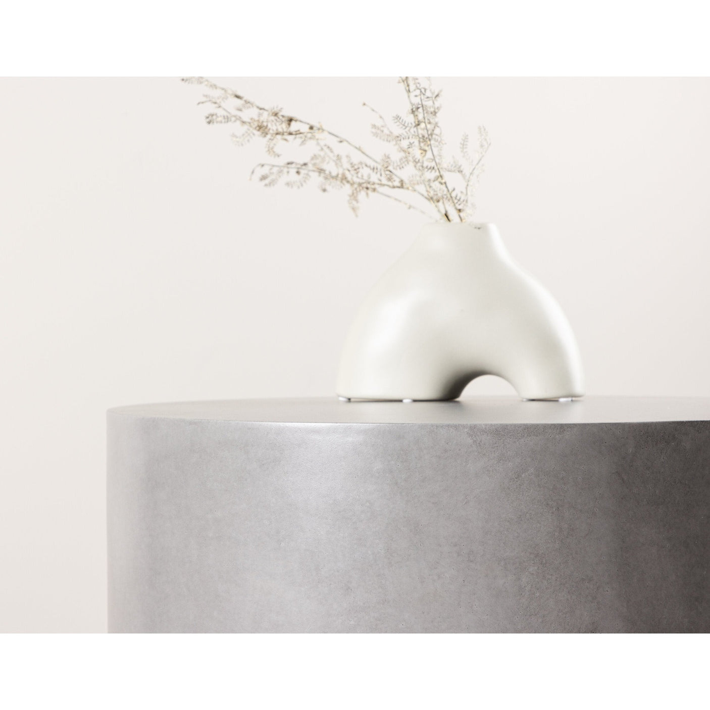 Lissabon Side Table Venture Design Sidebord