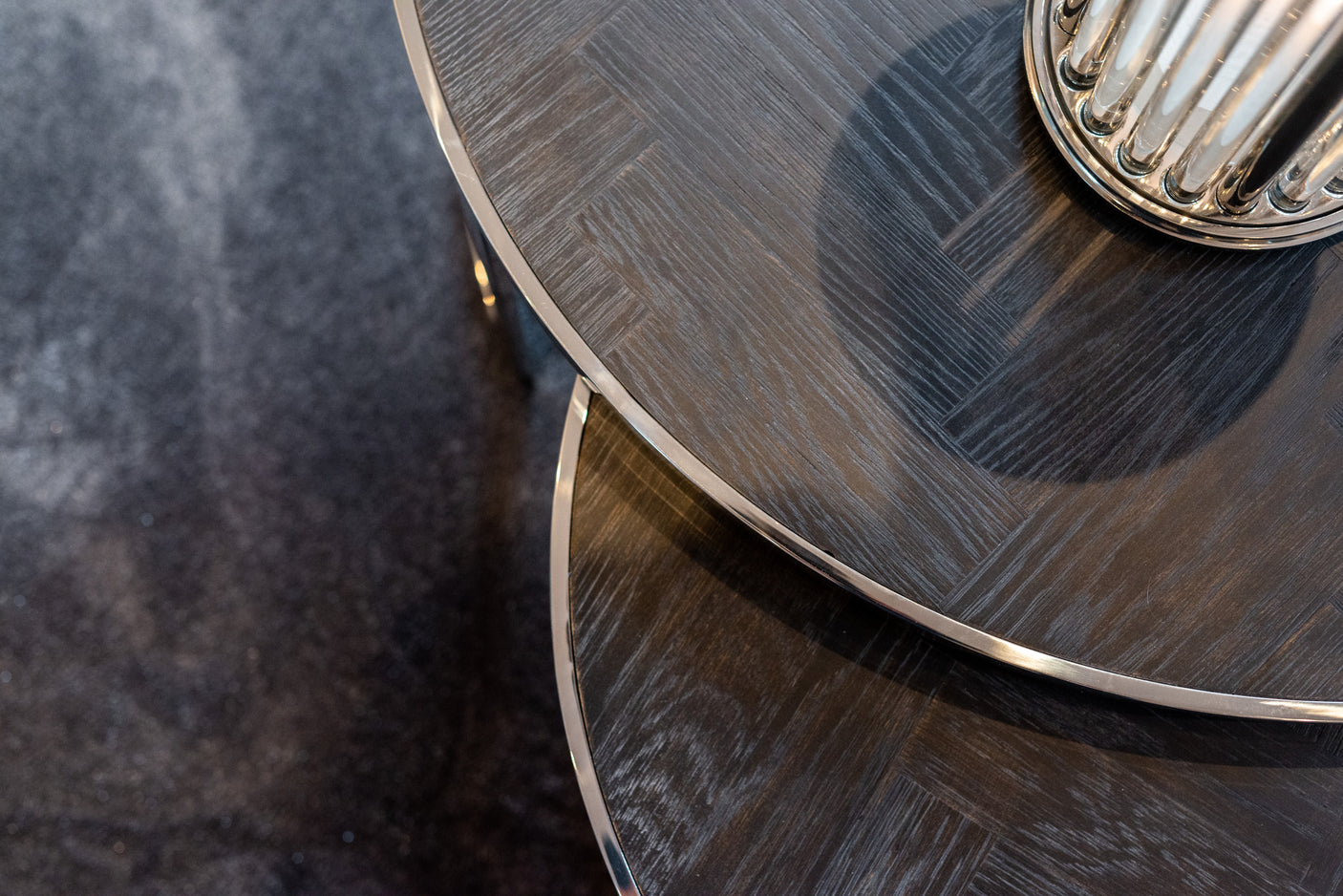 Salongbord Blackbone Silver sort rustikk sett med 2 Richmond Interiors Sofabord