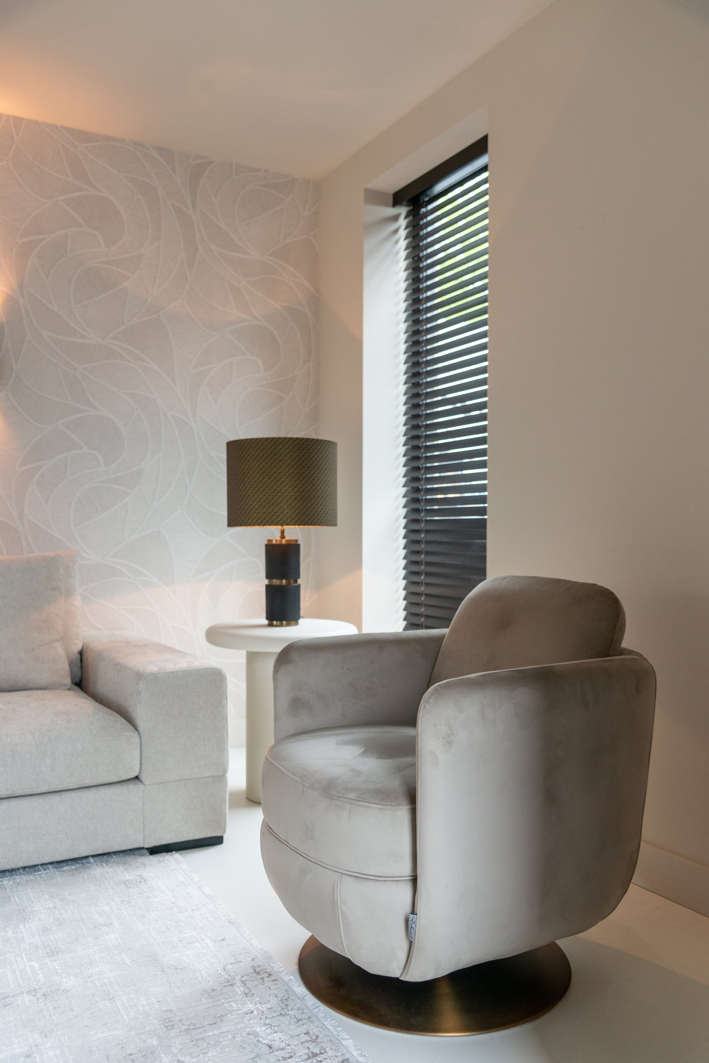 Endebord Bloomstone hvitt Richmond Interiors Sidebord
