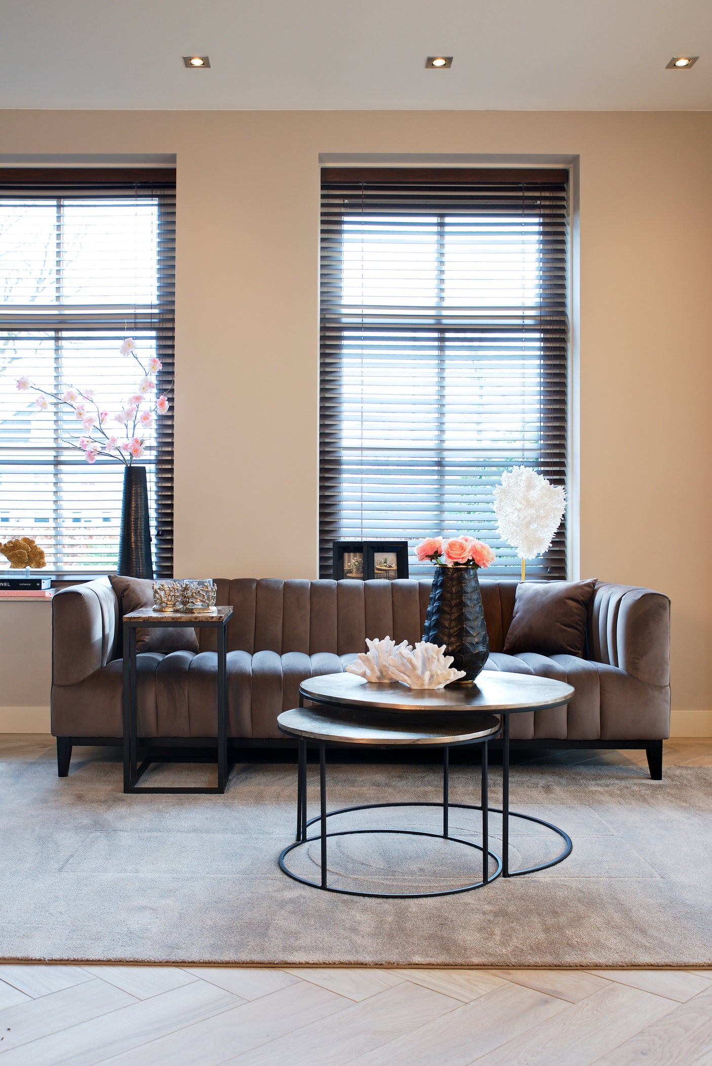 Salongbord Asher champagne gull sett med 2 Richmond Interiors Sofabord