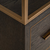 Utstillingsskap Carter brun lite 2 skuffer Richmond Interiors Vitrineskap