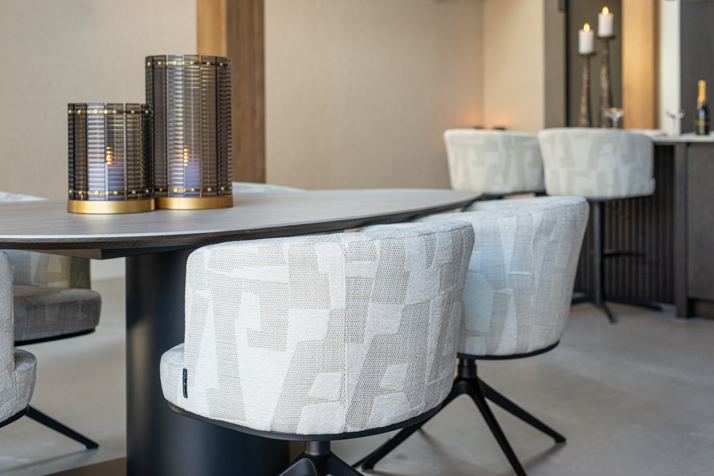 Hurricane light Daylin røyk stor Richmond Interiors Lanterne og lysglass