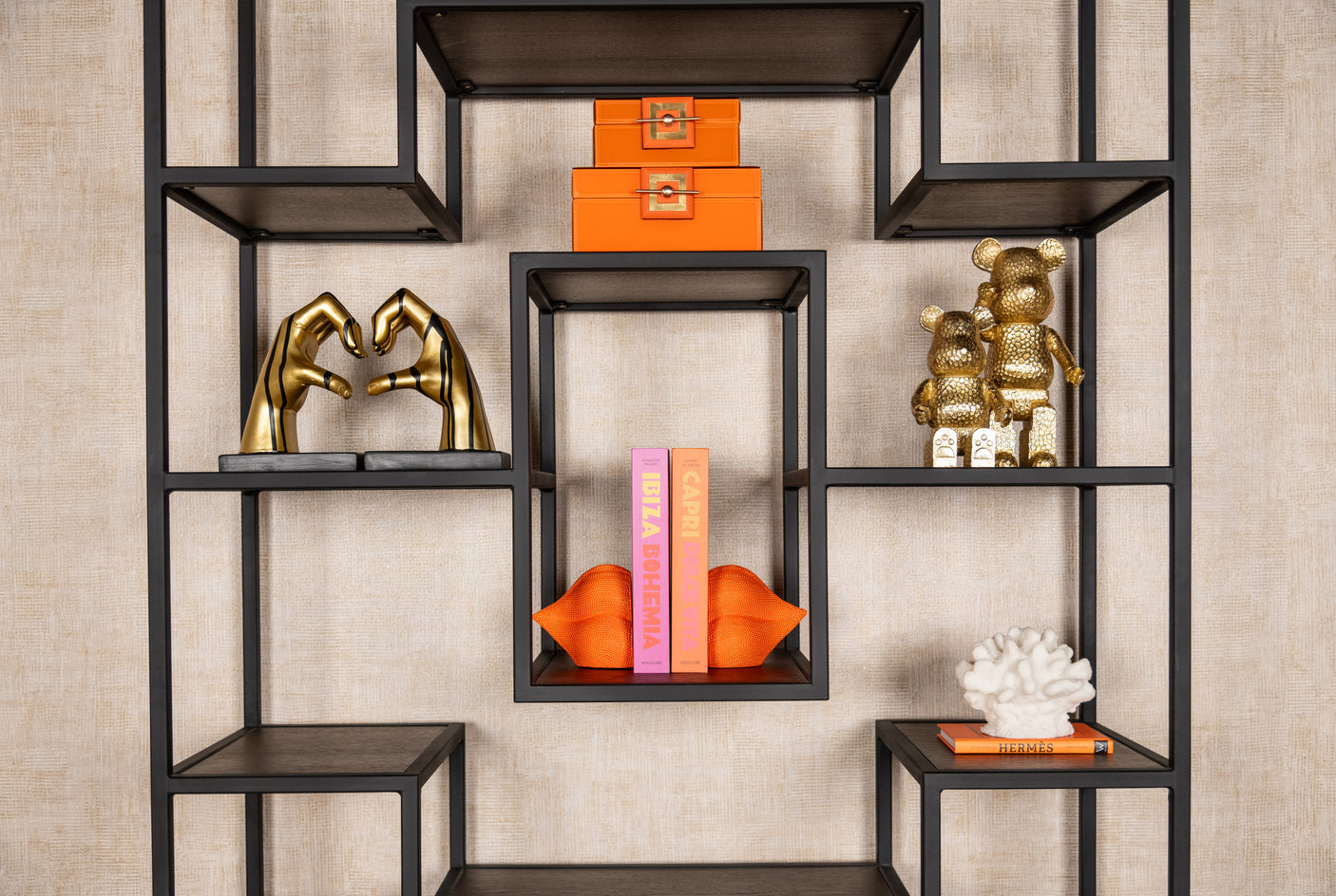Bokstativ Lips orange Richmond Interiors Hylle