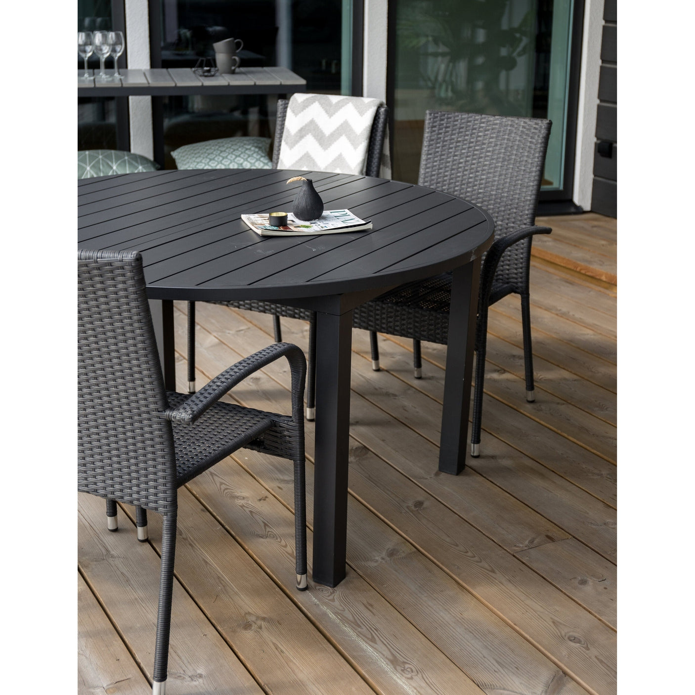 Marbella Bord Venture Design Round Dining Table