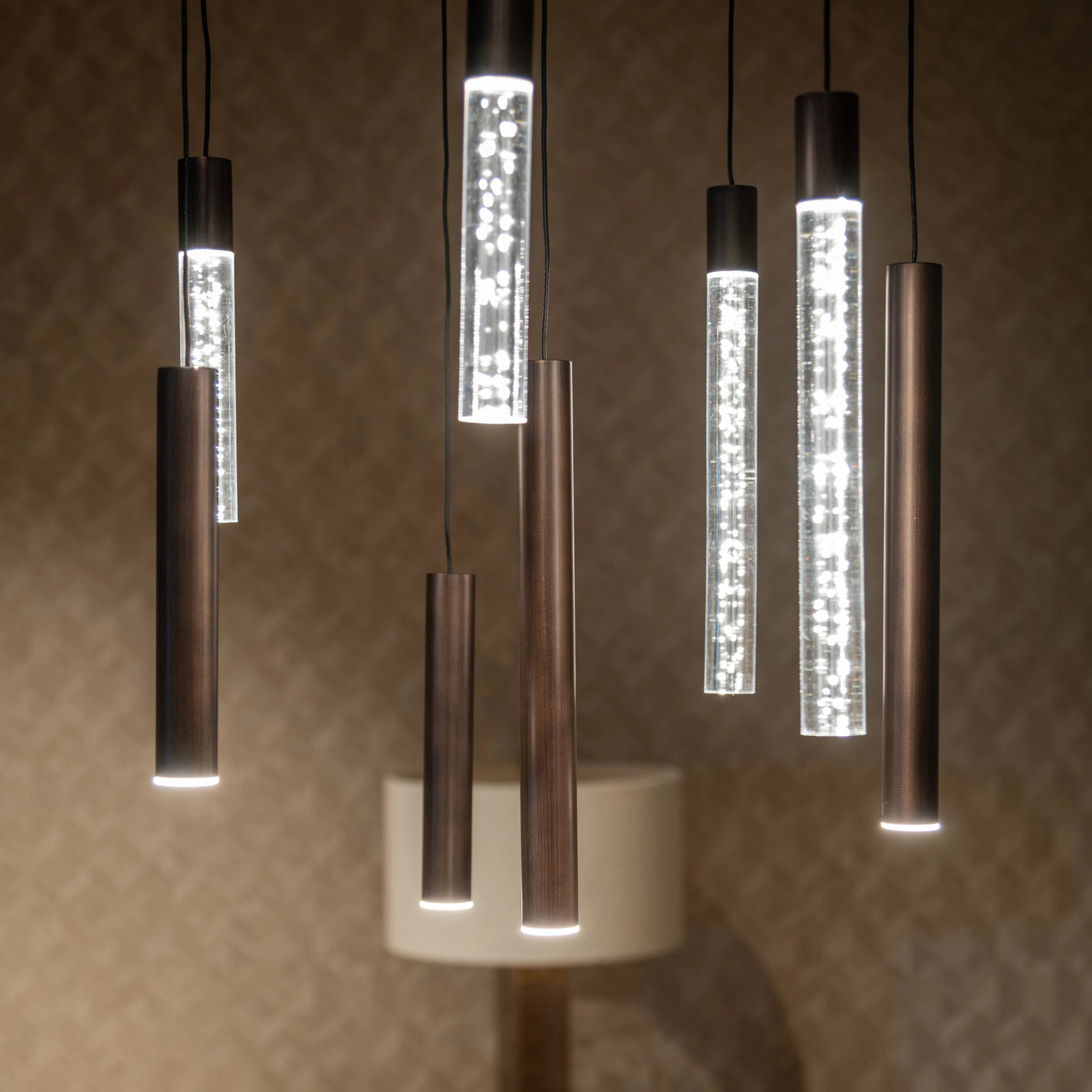 Lysekrone Oxley bronse liten Richmond Interiors Taklampe