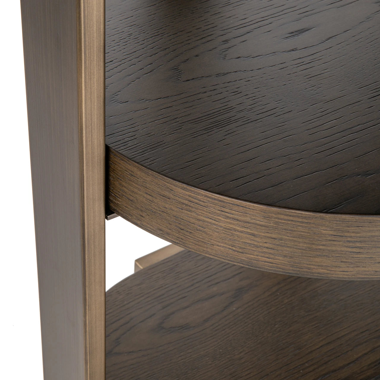 Utstillingsskap Ellington brun Richmond Interiors Vitrineskap