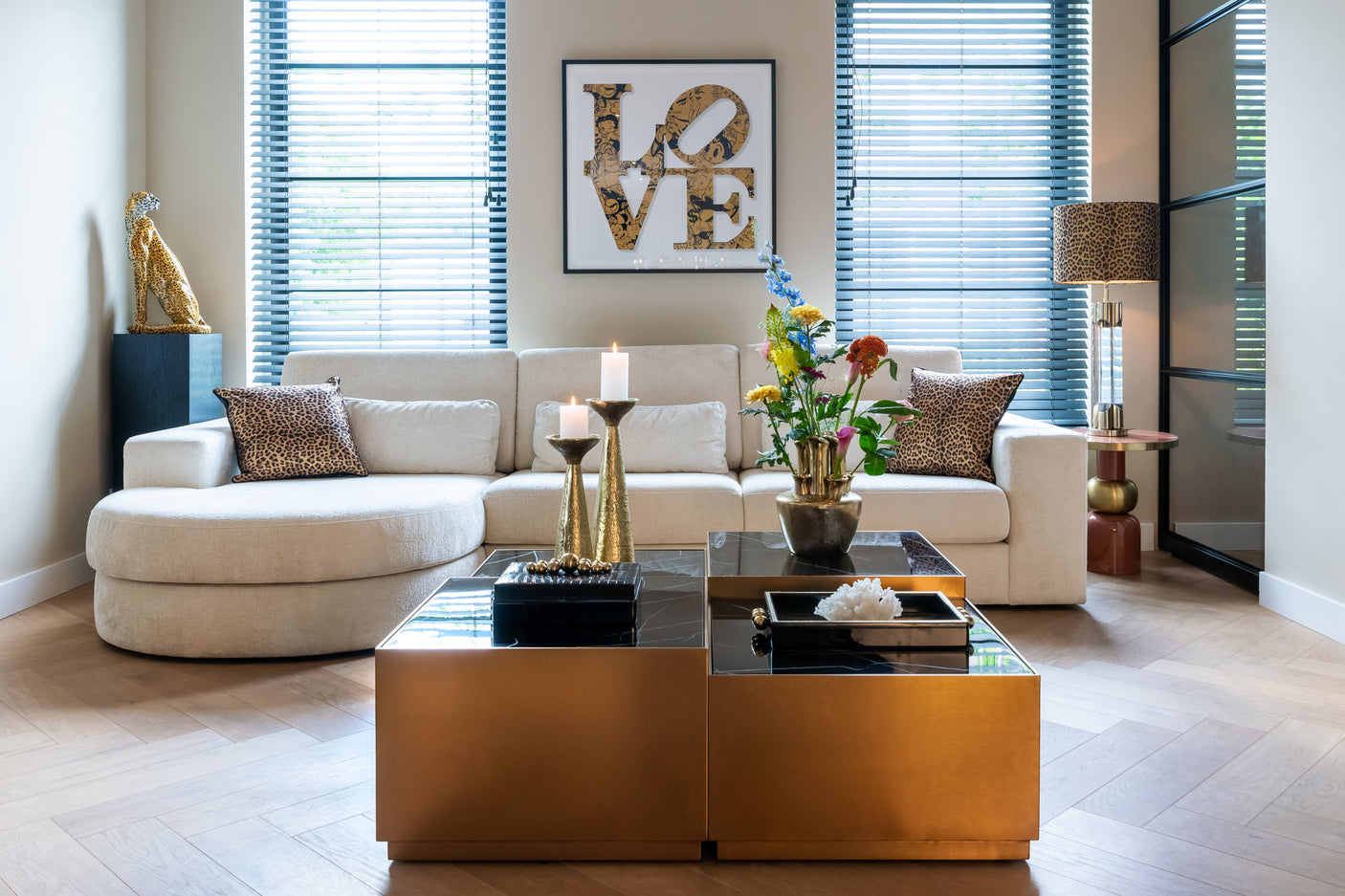 Brett Liv svart/gull Richmond Interiors Serveringsbrett