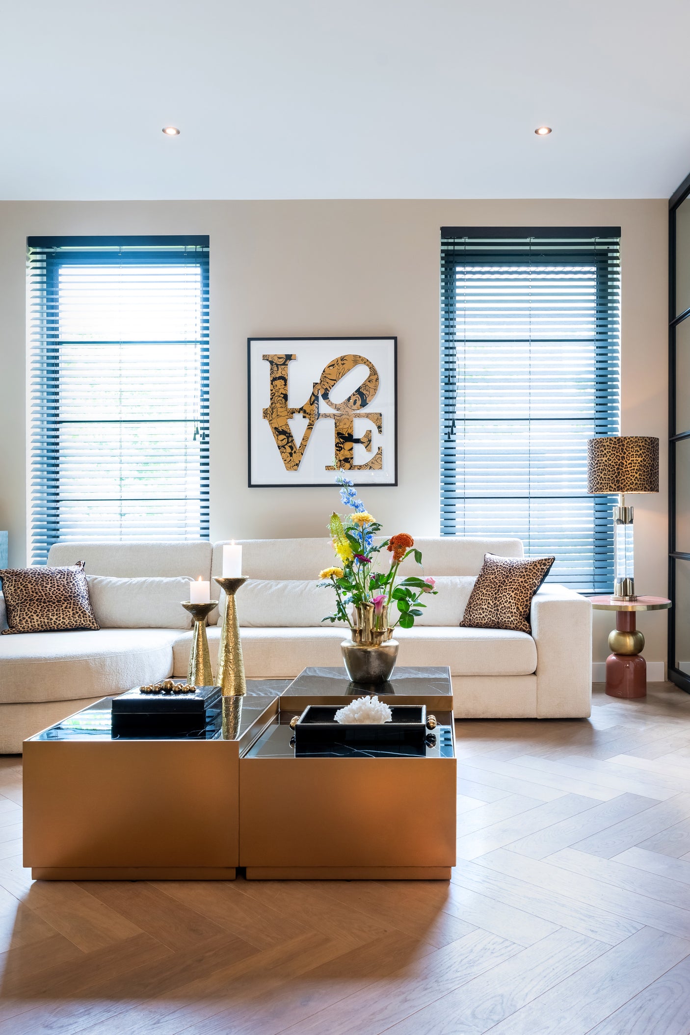 Brett Liv svart/gull Richmond Interiors Serveringsbrett