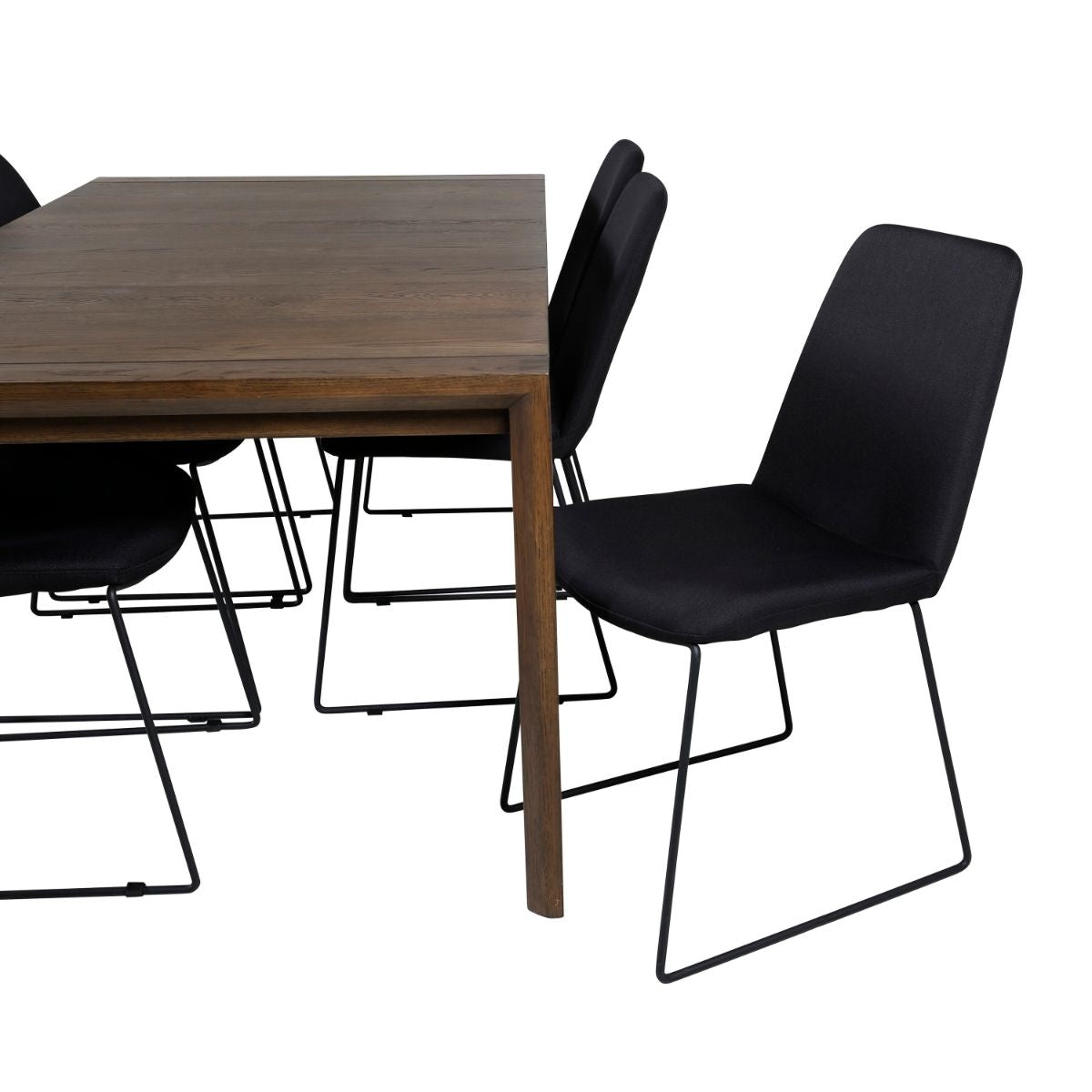 Slider and Muce dining table with Polar chairs Venture Design Spisegruppe