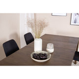 Slider and Muce dining table with Polar chairs Venture Design Spisegruppe