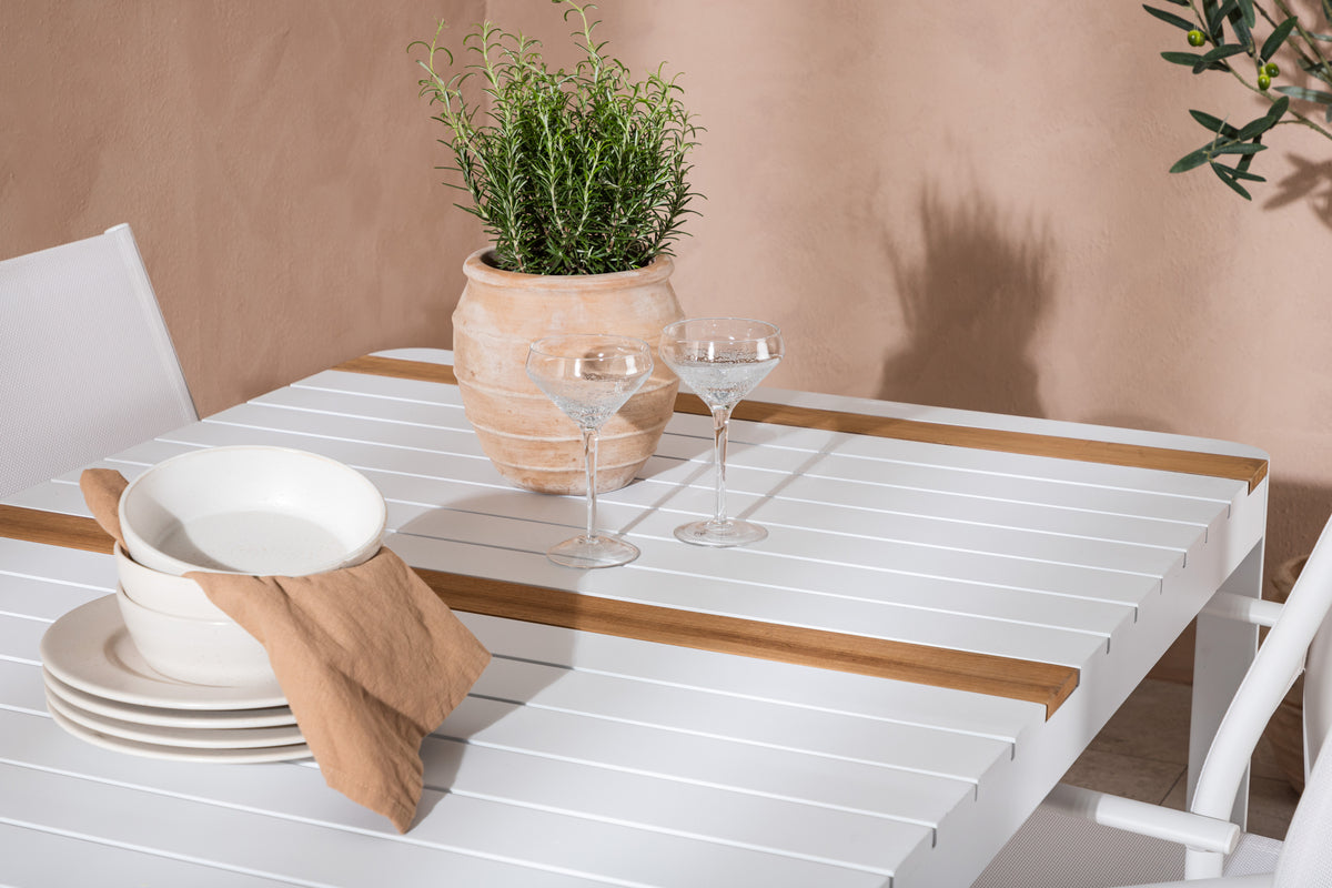 Togo Spisebord 150*100 + Santorini Armstol Venture Design Spisegruppe