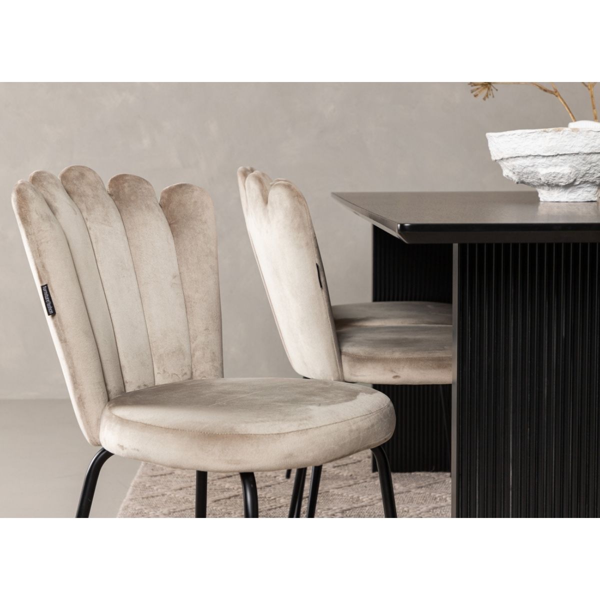 Vail Rectangular Dining Set Venture Design Spisegruppe