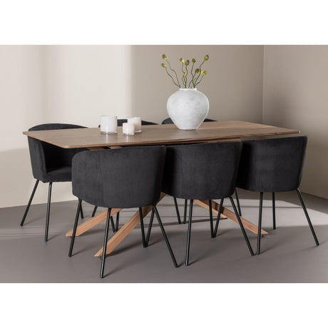 Piazza Dining Table with Berit Dining Chair Venture Design Spisegruppe