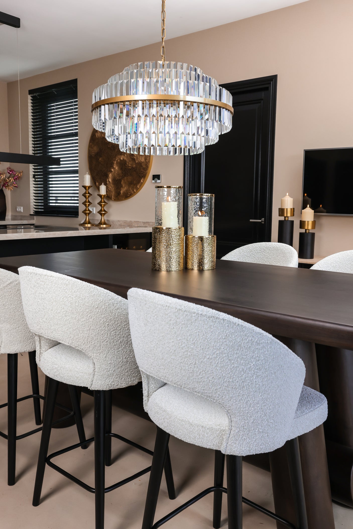 Chandelier Desire børstet gull stor Richmond Interiors Taklampe
