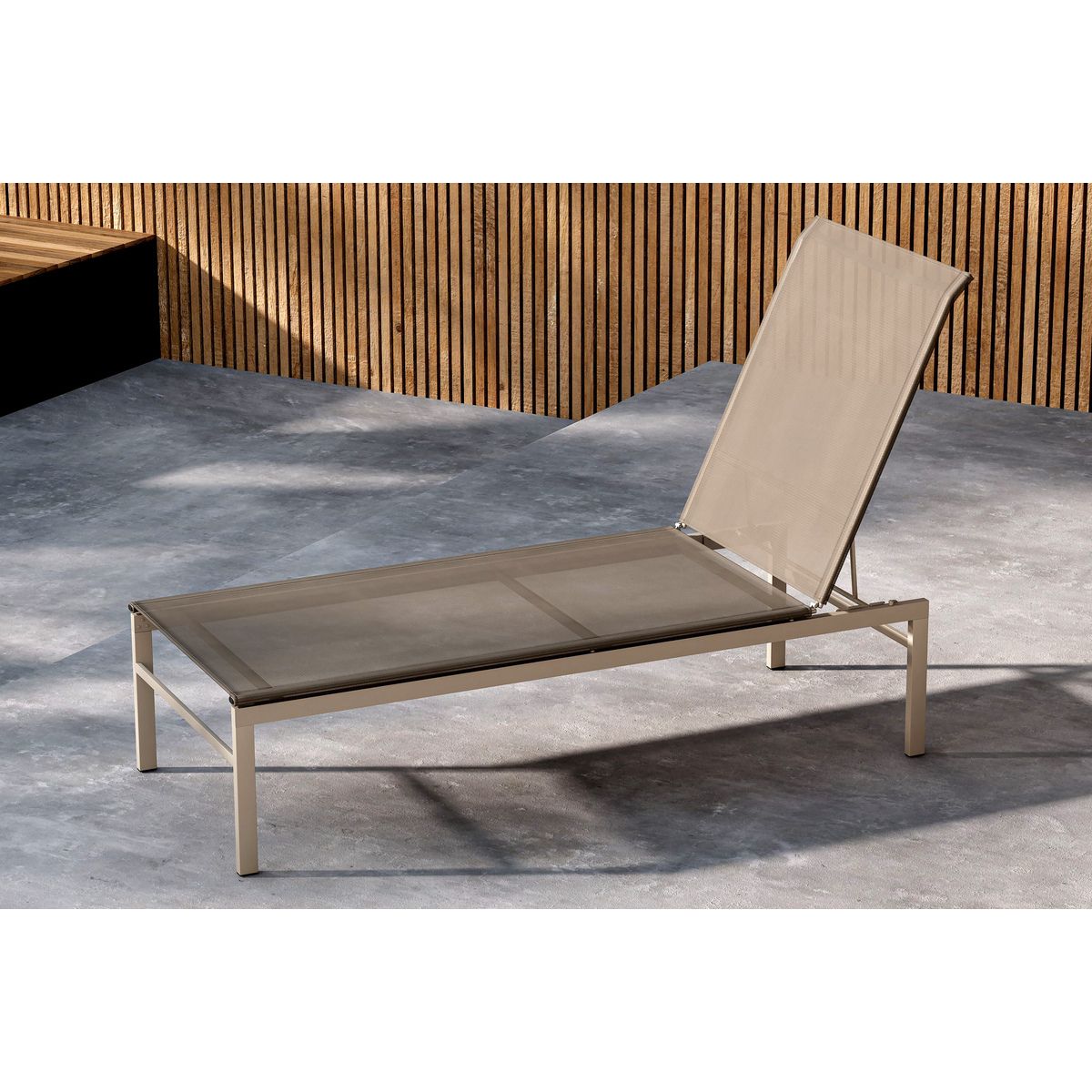 Massimo Sun Lounge Venture Design Solseng