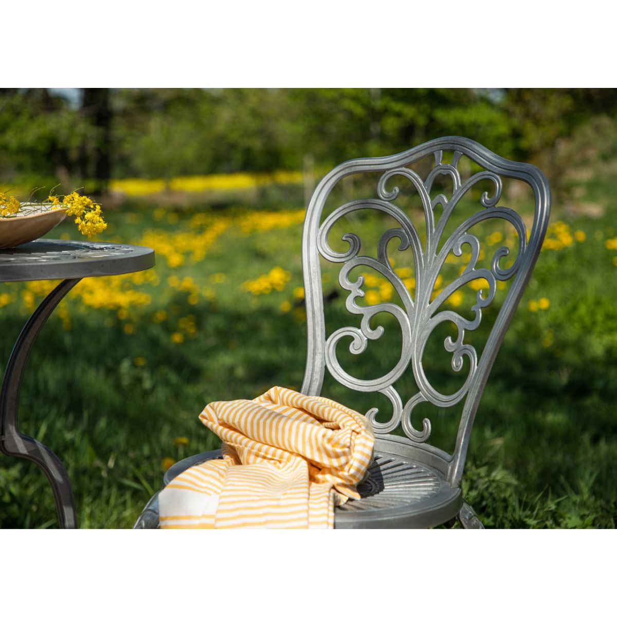 Nandin Table Set Venture Design Spisegruppe