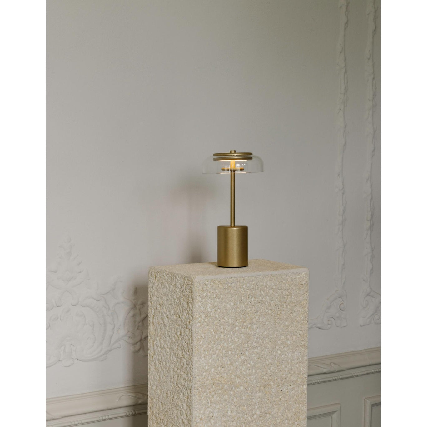 Blossi Table Mini Nordic Gold Nuura Bordlampe