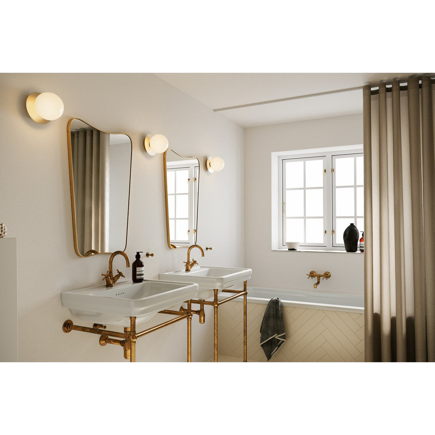 Liila 1 Medium Nuura Taklampe